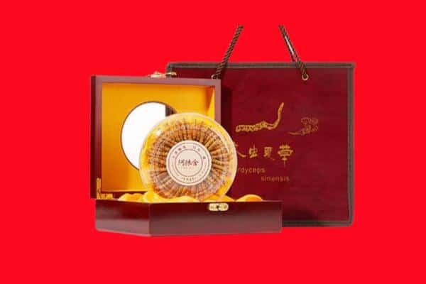 收购资讯:清远清新区回收冬虫夏草是按克吗